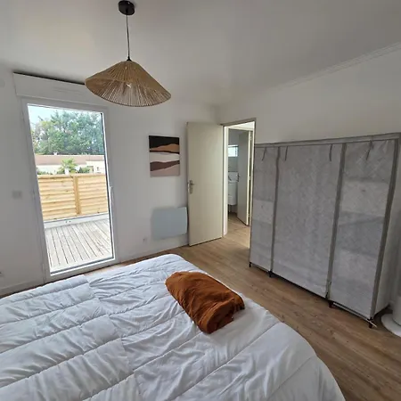 Maison A 8 Mn De L'ile De Re Et De La Rochelle 2 5 Personnes Holiday home *